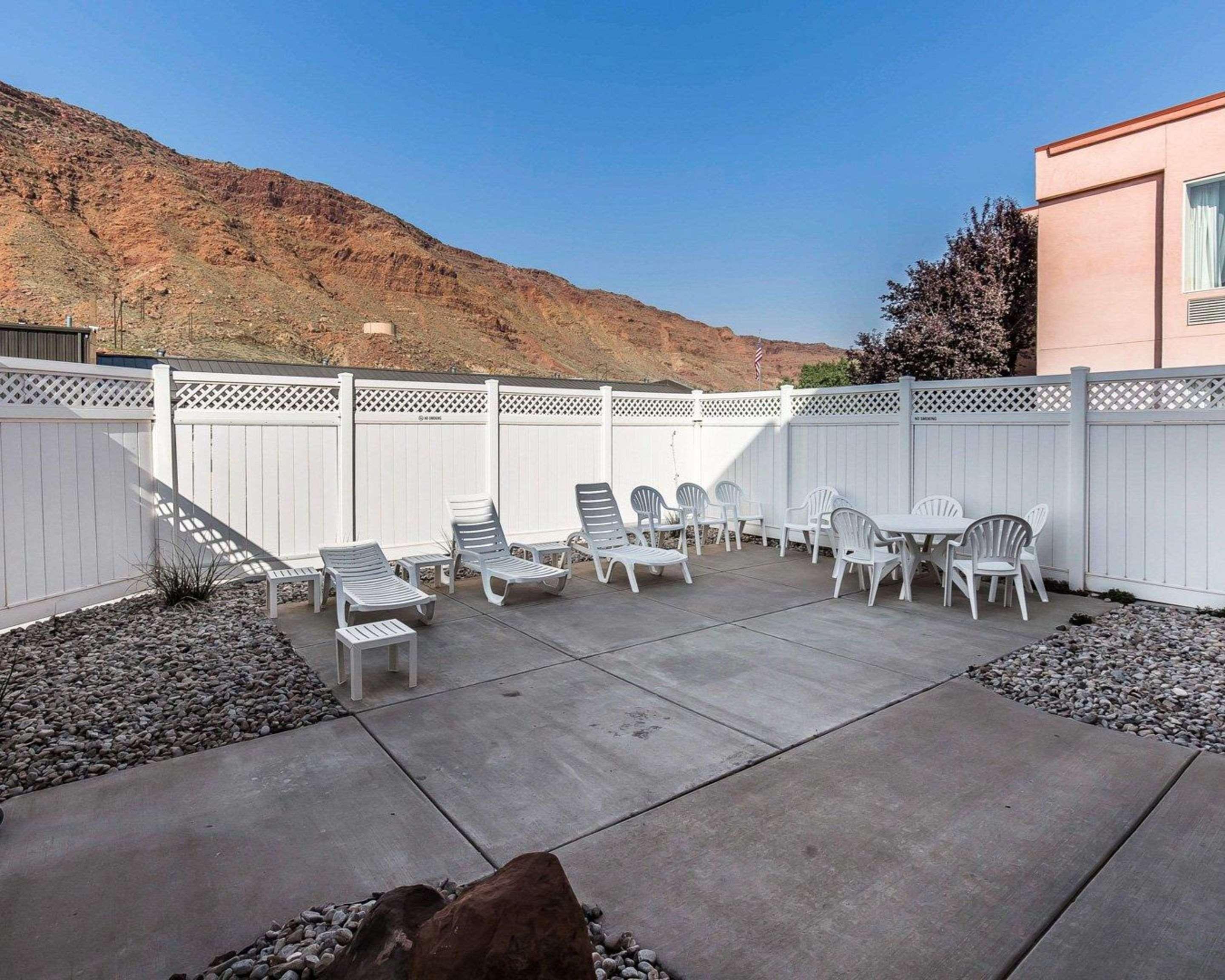 Quality Suites Moab Near Arches National Park Exteriör bild