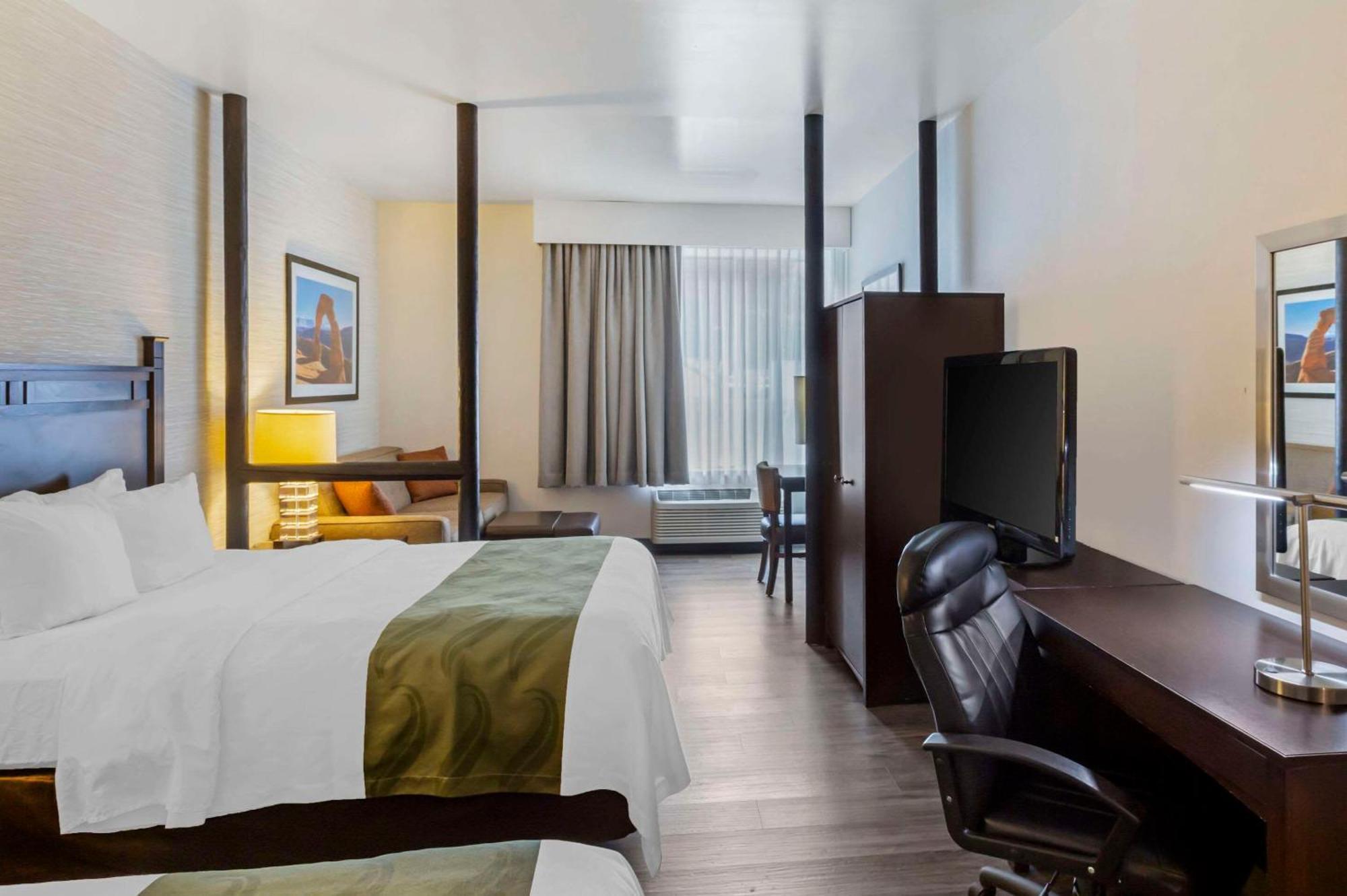 Quality Suites Moab Near Arches National Park Exteriör bild
