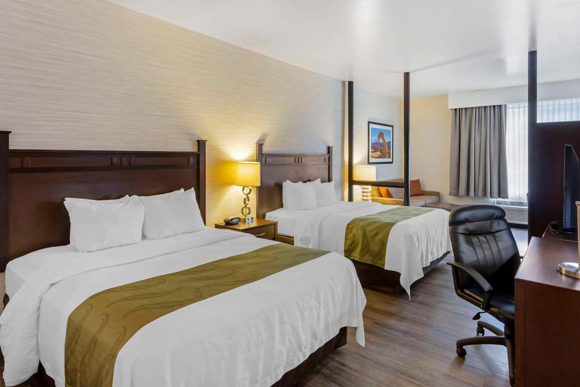 Quality Suites Moab Near Arches National Park Exteriör bild